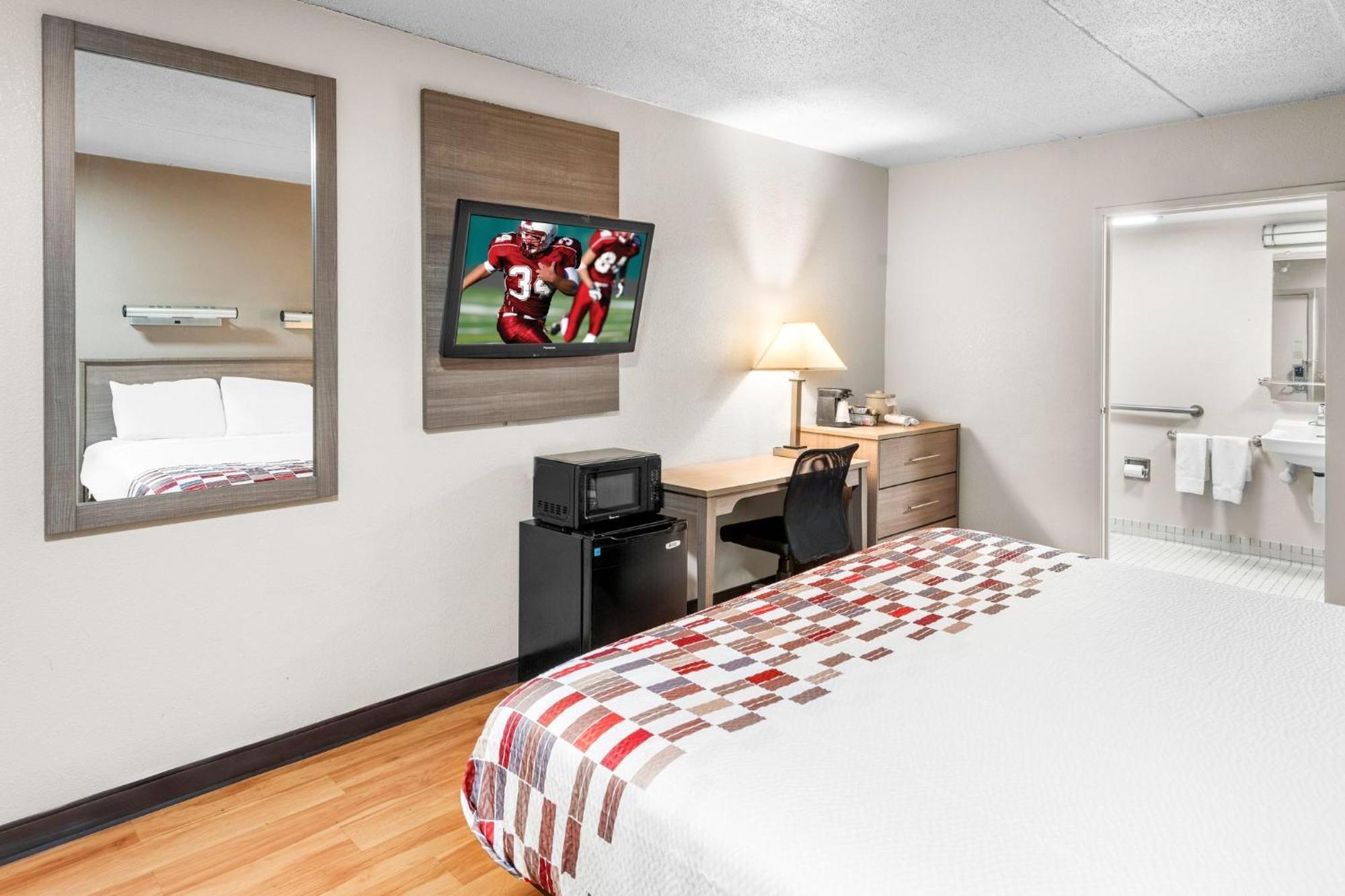Red Roof Inn Indianapolis North - College Park Esterno foto